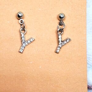 ‼️B2G1 Y Initial Earrings, New